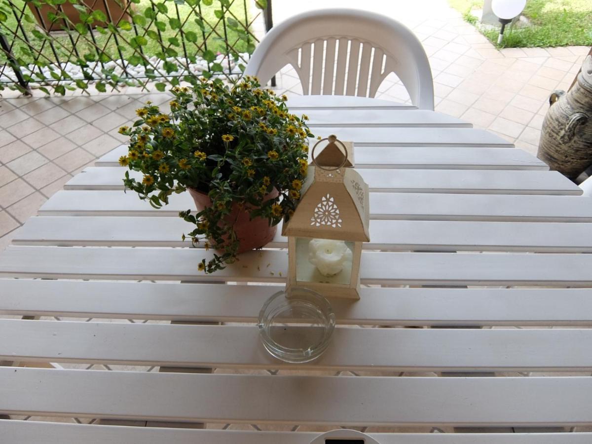Oxy Holiday Home อีเซโอ ภายนอก รูปภาพ