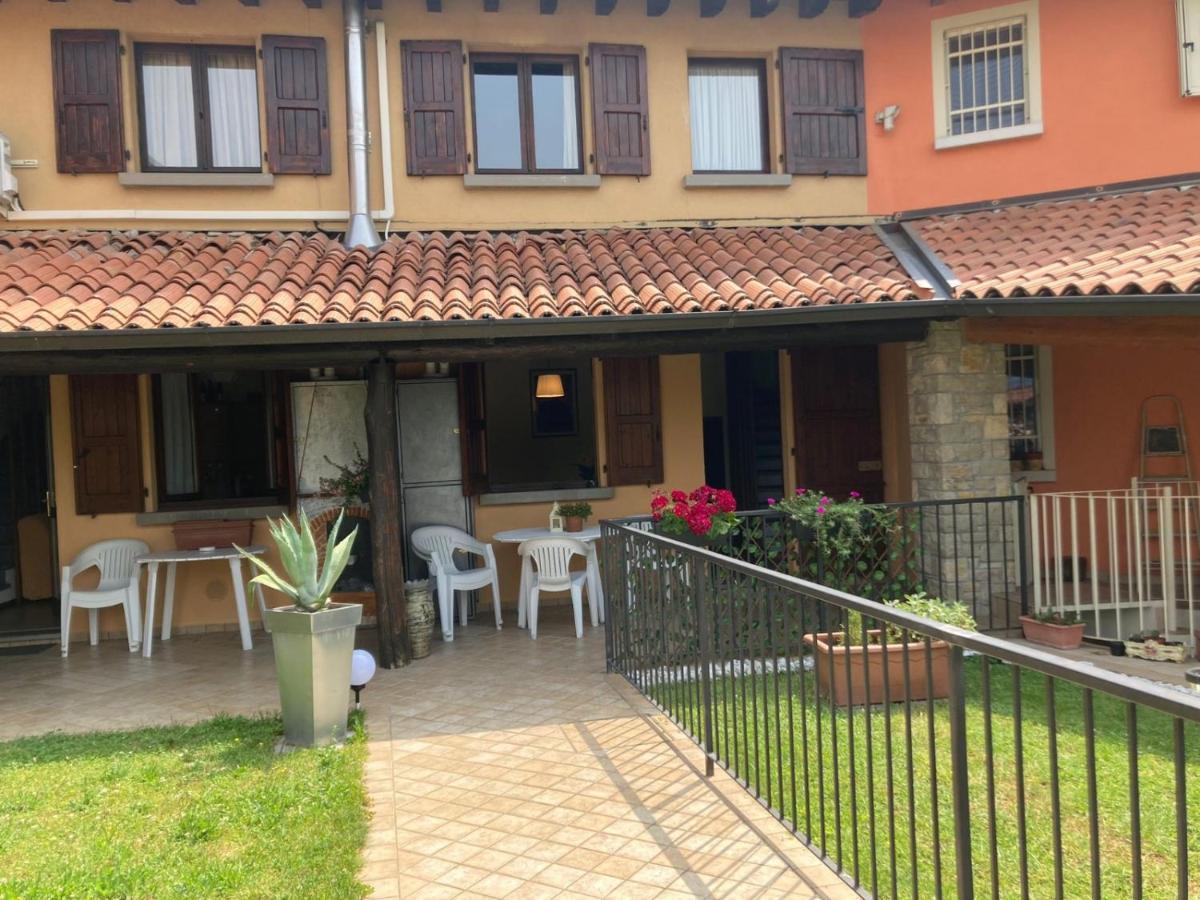 Oxy Holiday Home อีเซโอ ภายนอก รูปภาพ